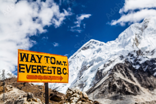 Fotografía Mount Everest signpost Himalayas