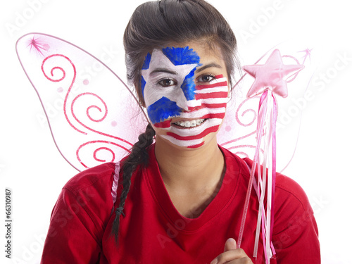 girl with stars and stripes face paint © Lucky Dragon