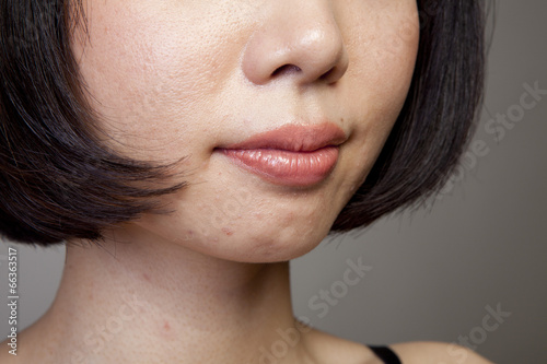 女性の鼻と口 Stock 写真 Adobe Stock