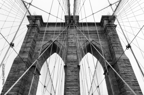 Fototapeta na wymiar Brooklyn bridge in new york - USA