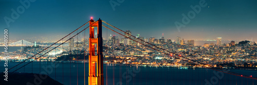 Fototapeta na wymiar Golden Gate Bridge