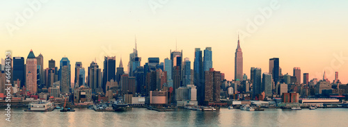 Fototapeta na wymiar New York City sunset