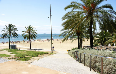 Wall Mural - Acceso a la playa de la Barceloneta, Barcelona