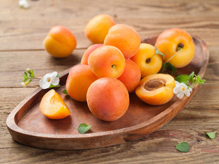 Canvas Print - Fresh apricots