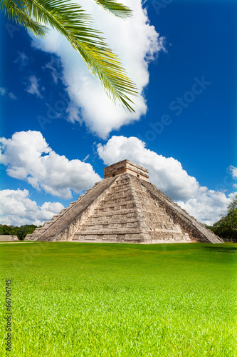 Fototapeta na szkło Ładny widok z Chichen, Itza monument, Meksyk