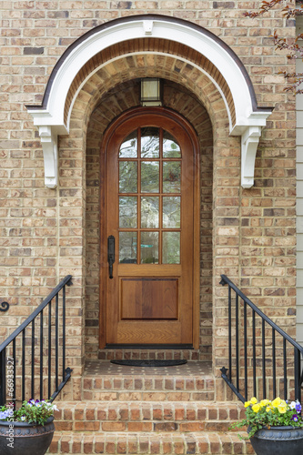 Naklejka na szafę Wooden front door of family home