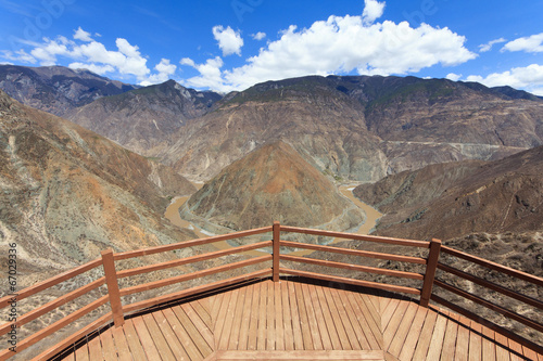 Naklejka - mata magnetyczna na lodówkę Omega Curve Of Yangtze River, Yunnan Province, China