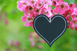 © Atelier Miriam - Heart slate with beautiful floral background