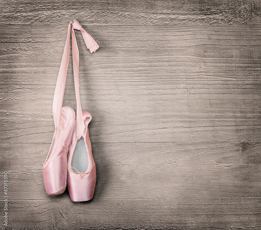 new pink ballet shoes - obrazy, fototapety, plakaty 