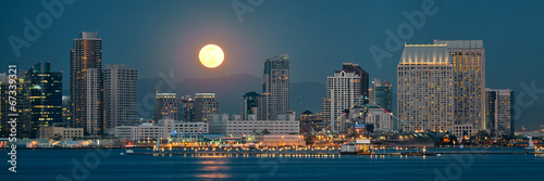 Obraz w ramie San Diego downtown skyline