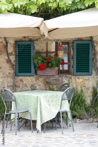 Naklejka - mata magnetyczna na lodówkę Traditional italian restaurant