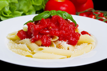 Wall Mural - Pasta with tomato sauce and basil