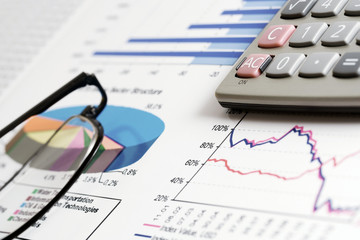 Financial accounting stock market graphs analysis