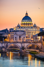 Night View Of The Basilica St Peter In Rome, Italy