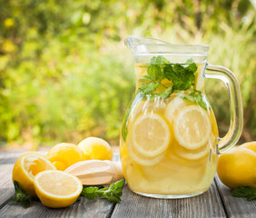 Canvas Print - Lemonade in the jug