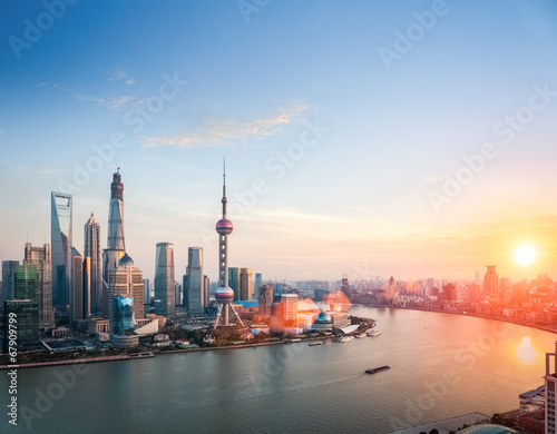 Photo beautiful shanghai in sunset