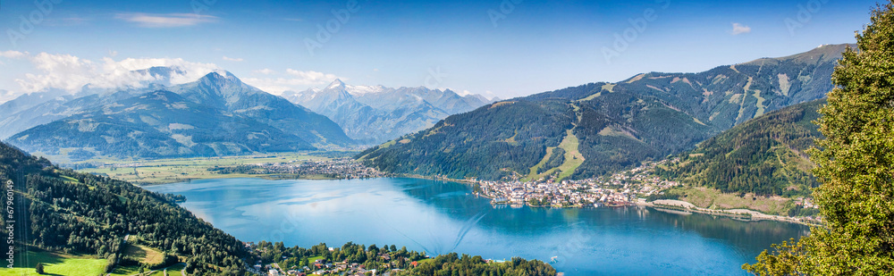 Panoramic view of Zell am See, Salzburger Land, Austria - obrazy, fototapety, plakaty 