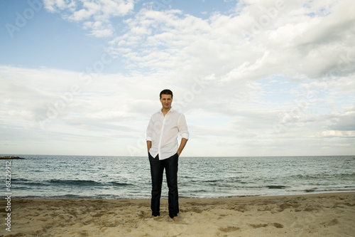 Ragazzo In Camicia Cammina In Riva Al Mare Buy This Stock Photo And Explore Similar Images At Adobe Stock Adobe Stock