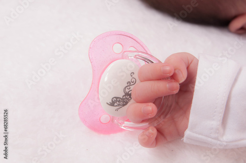 Main De Nouveau Ne Et Sa Tetine Buy This Stock Photo And Explore Similar Images At Adobe Stock Adobe Stock