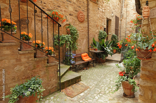 Naklejka na szybę italian patio with flowers , Spello, Umbria