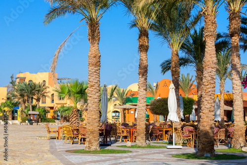 Naklejka na drzwi City Square. El Gouna, Egypt