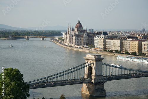 Fototapeta na wymiar Beautiful Budapest