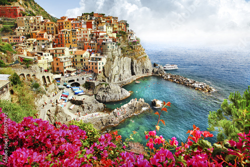 Obraz w ramie scenery of Italy series - Monarola village (Cinque terre)