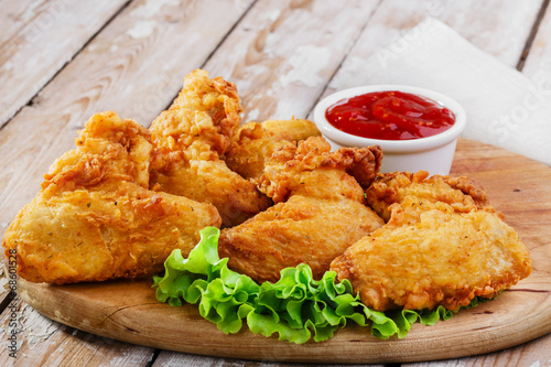 Naklejka - mata magnetyczna na lodówkę fried chicken wings in batter