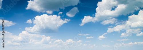 Photo blue sky background with clouds