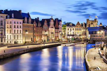 Fototapete - Korenlei embankment in Ghent, Belgium