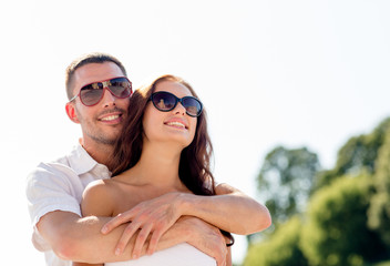 Wall Mural - smiling couple in city