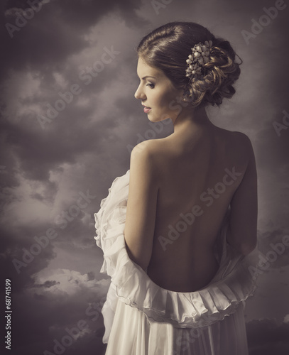 Obraz w ramie Woman sensual retro portrait, elegant girl naked back