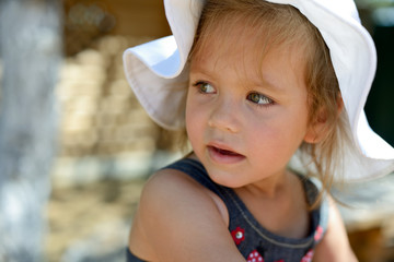 Wall Mural - summer toddler girl