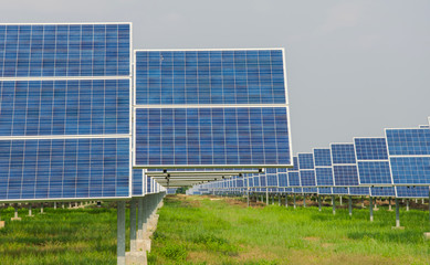  Power plant using renewable solar energy