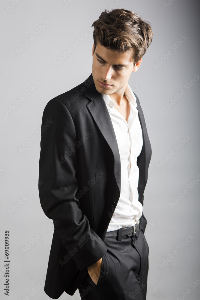 sachin and babi light blue dress 10 Secrets Of Effortlessly Stylish Men main image 0