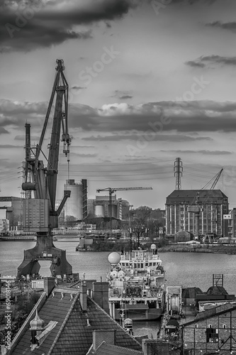 Naklejka na kafelki Shipbuilding crane in the city of Gdansk, Poland