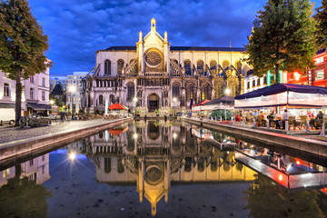 Wall Mural - Cathedral of Sainte Catherine in Brussels