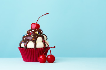 Canvas Print - Ice cream sundae cupcake