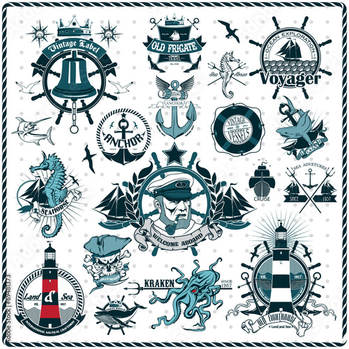 Fotografia Set Of Vintage Retro Nautical Badges And Labels