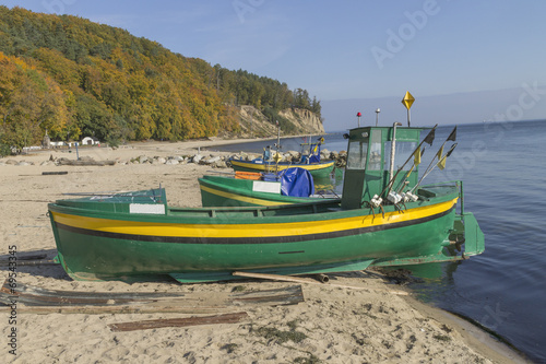 Naklejka nad blat kuchenny Fishing boat on the sea