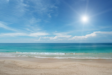Canvas Print - Sandy beach and sun in blue sky