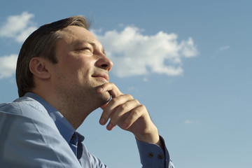 Canvas Print - Thoughtful man on nature