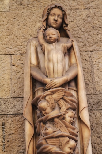 Roman Madonna And Child Statue Buy This Stock Photo And Explore