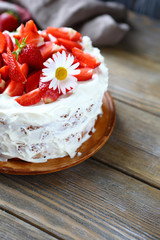 Wall Mural - cake with ripe strawberries and cream