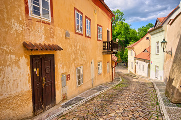 Canvas Print - Narrow street in old town