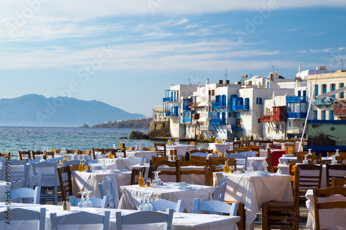 Naklejka - mata magnetyczna na lodówkę Panoramic view of little Venice on Mykonos Island, Greece