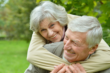 Canvas Print - Mature couple walking