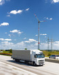 LKW auf Autobahn // Truck on highway