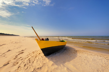 Fotomurali - Morze,  łódż rybacka na plaży