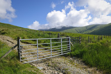 Mountain Farm Gate